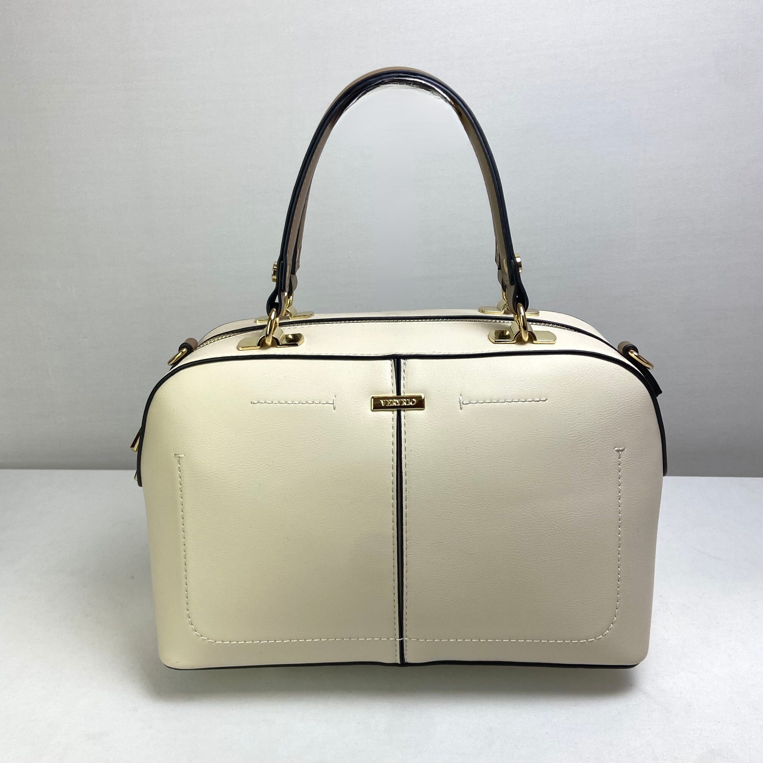 e1f8981c-0aa7-4dc3-85dc-3cb4e408fd89